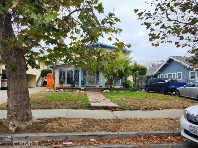 4527 St Charles Place, Los Angeles, CA 90019 - Image #1