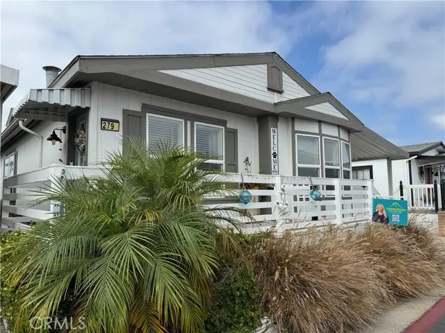 21851 Newland #279, Huntington Beach, CA 92646 - Image #3