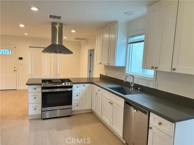 4115 W 111th Street, Inglewood, CA 90304 - Image #3