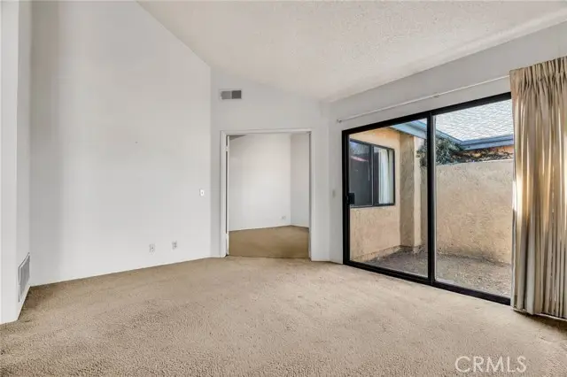 320 N Montebello, Montebello, CA 90640 - Image #3