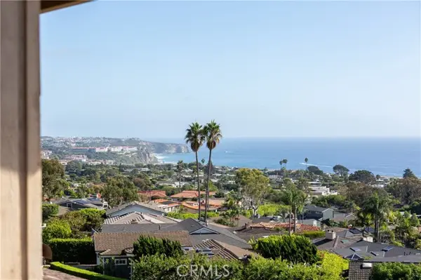 7 N Vista De La Luna, Laguna Beach, CA 92651