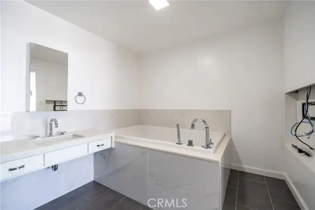 531 Esplanade #713, Redondo Beach, CA 90277 - Image #3