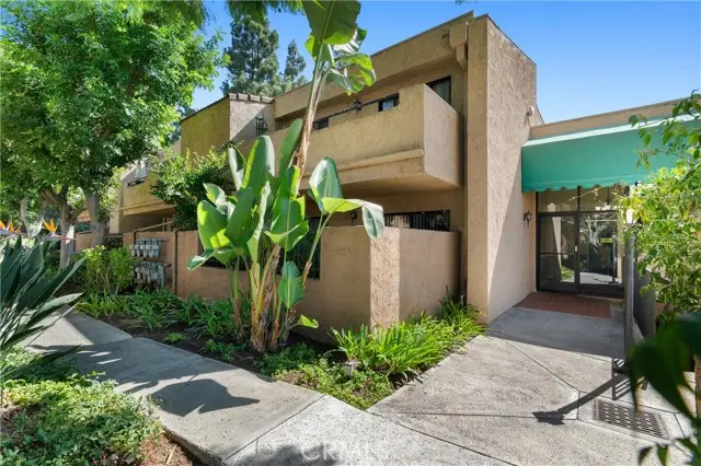 4788 Lakeview #48, Yorba Linda, CA 92886 - Image #2