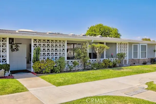 1641 Monterey Road #18H, Seal Beach, CA 90740 - Image #3