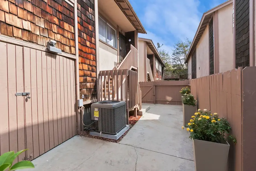 1080 Cabrillo Park Drive #A, Santa Ana, CA 92701 - Image #3