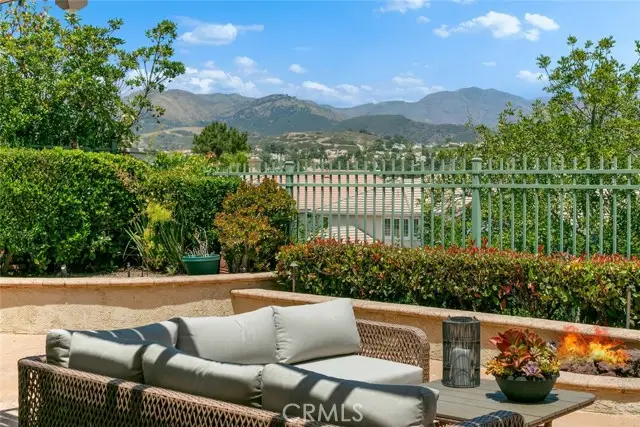 30 Wakonda, Rancho Santa Margarita, CA 92679 - Image #2