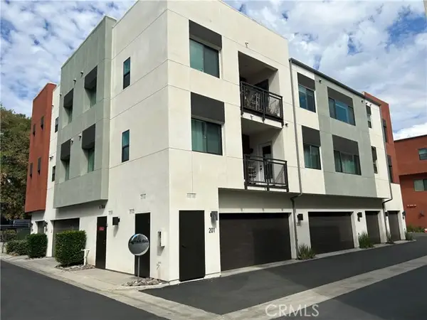 400 W Central #304, Brea, CA 92821