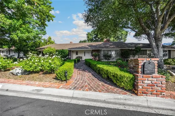 1627 Oak Tree Lane, Glendora, CA 91741