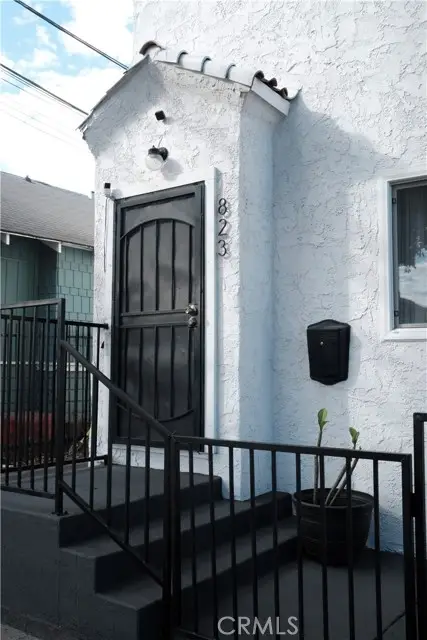 823 E 10th, Long Beach, CA 90813 - #2