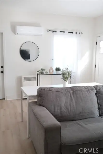 823 E 10th, Long Beach, CA 90813 - #3