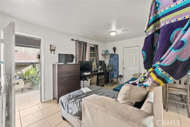 6118 S Main, Los Angeles, CA 90003 - #3