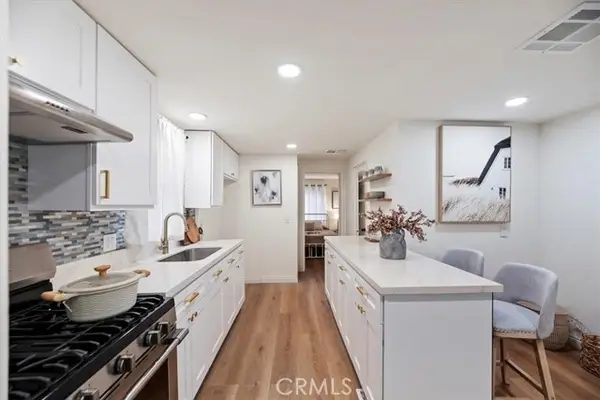 826 E Route 66, Glendora, CA 91740