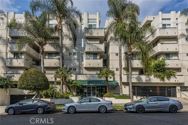 525 S Berendo Street #314, Los Angeles, CA 90020 - Image #2