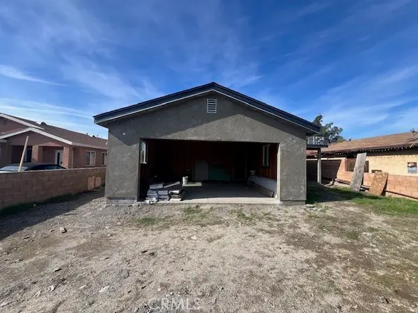 10628 Valencia, Bloomington, CA 92316