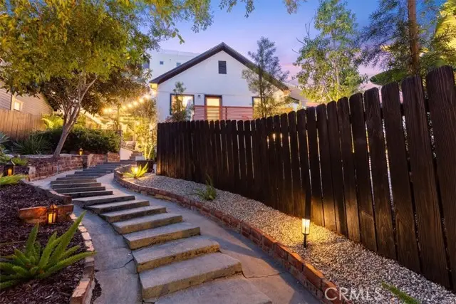 2207 Apex Avenue, Los Angeles, CA 90039 - Image #2