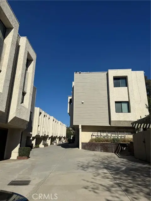 2621 E 20th Street #15, Signal Hill, CA 90755 - #1