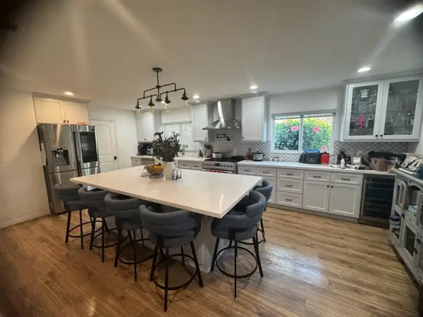 2206 E Martha, Orange, CA 92867