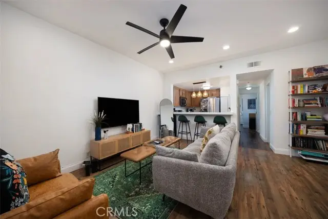 720 W 4th #110, Long Beach, CA 90802 - #1