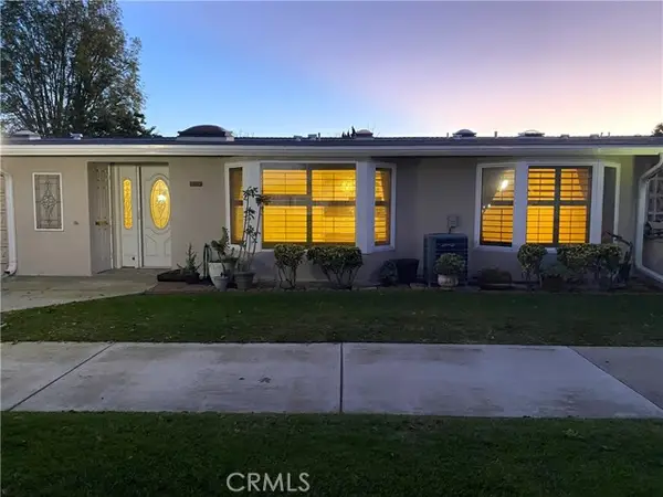 13151 Shawnee Ln., M11-266j, Seal Beach, CA 90740