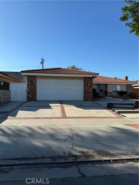 2618 S Pacific, Santa Ana, CA 92704