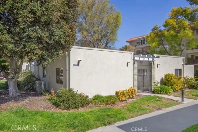 2382 Via Mariposa #D, Laguna Woods, CA 92637 - Image #1