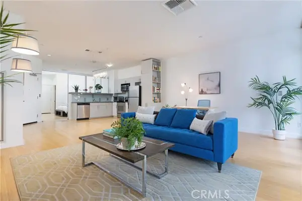 3810 Wilshire Boulevard #802, Los Angeles, CA 90010