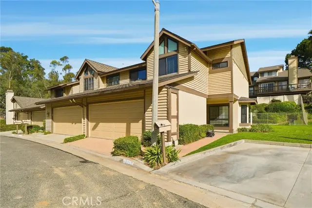 2337 Grandwood, Fullerton, CA 92833 - Image #1