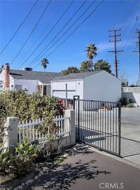 6427 Klump, North Hollywood, CA 91606 - Image #1