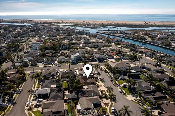 22042 Catalina Circle, Huntington Beach, CA 92646