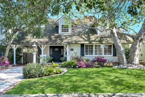 4110 Chestnut Avenue, Long Beach, CA 90807