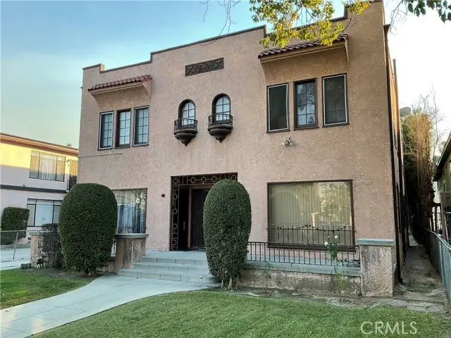 2326 W 24th Street, Los Angeles, CA 90018 - Image #2