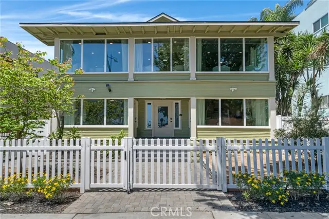 1123 E Ocean Blvd, Long Beach, CA 90802 - Image #1