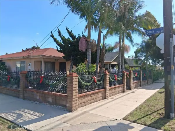 1056 N Fries, Wilmington (los Angeles), CA 90744