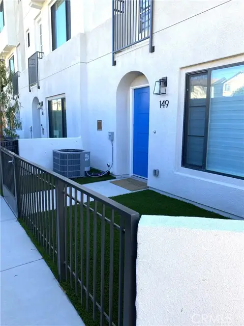 149 E Knox Drive, La Habra, CA 90631