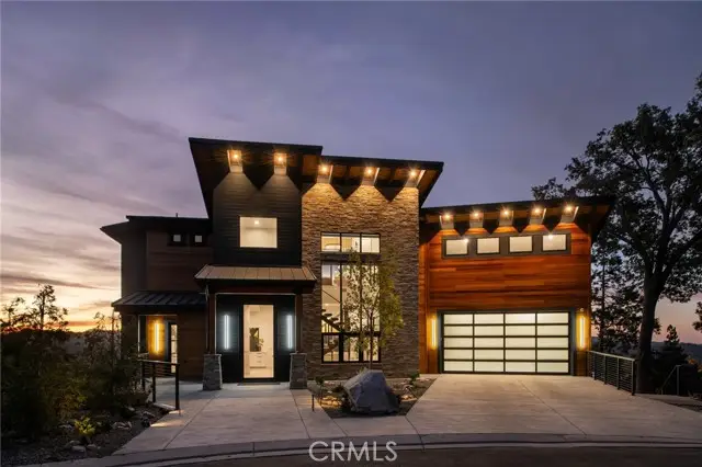 292 Ponderosa Peak Road, Lake Arrowhead, CA 92352 - Image #2