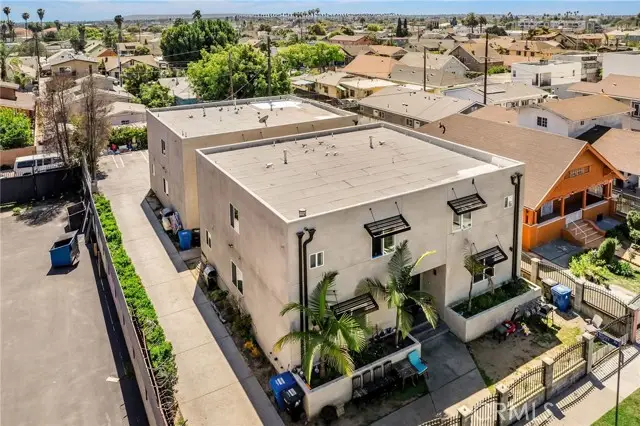 816 W 47th Street, Los Angeles, CA 90037 - Image #2