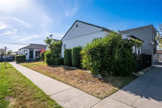 7427 S Hoover Street, Los Angeles, CA 90044 - Image #2