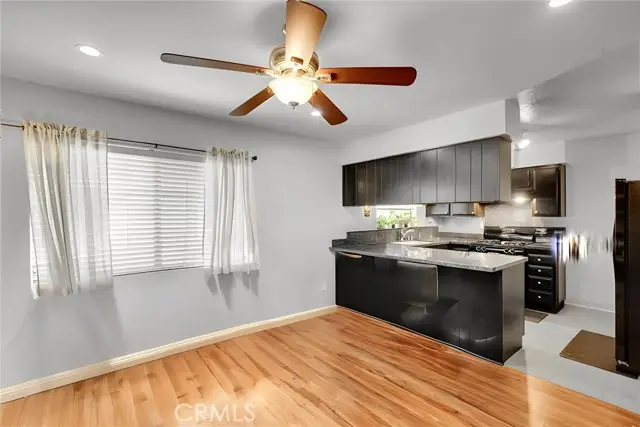 1933 Glenoaks Boulevard #127, San Fernando, CA 91340 - Image #3