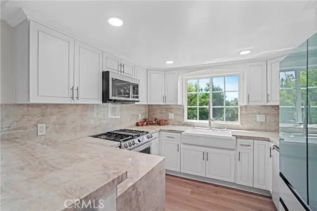 308 S Cabrillo Avenue #3, San Pedro, CA 90731 - Image #2