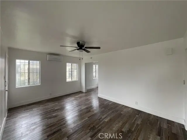 10405 S Hoover Street, Los Angeles, CA 90044 - Image #3