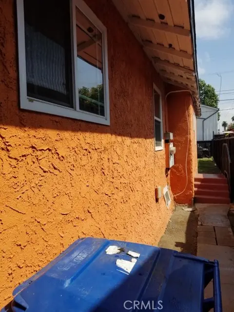 5330 3rd Avenue, Los Angeles, CA 90043 - #2