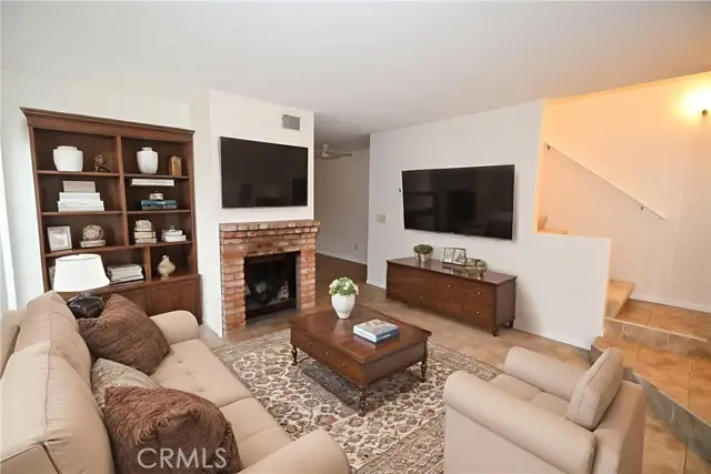 1069 Donahue Street, San Diego, CA 92110 - Image #3