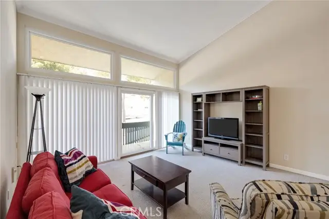603 S Prospect Avenue #305, Redondo Beach, CA 90277 - Image #1