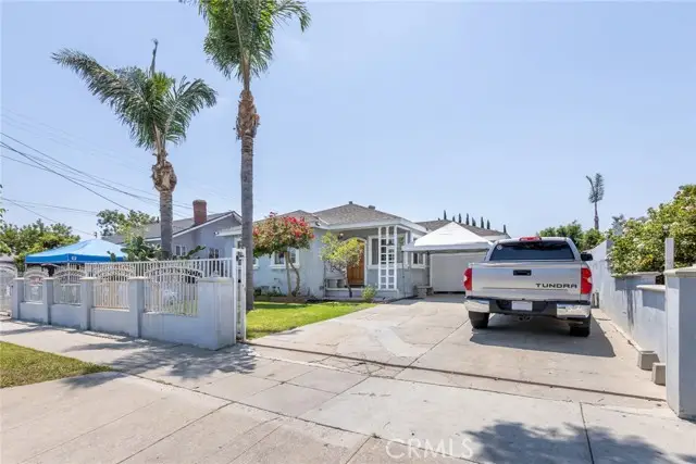 12945 Jefferson Avenue, Hawthorne, CA 90250 - #2