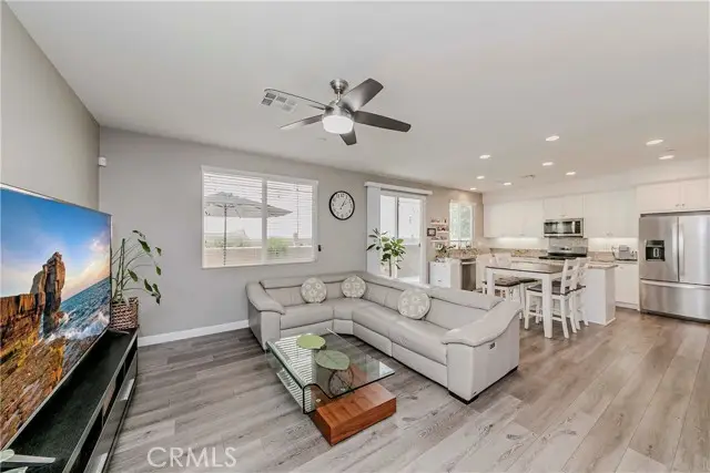 815 W 255th Street, Harbor City, CA 90710 - Image #2