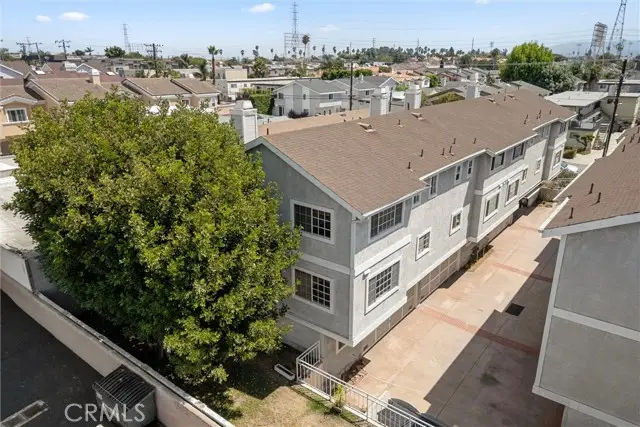 2609 Vanderbilt Lane #4, Redondo Beach, CA 90278 - Image #2