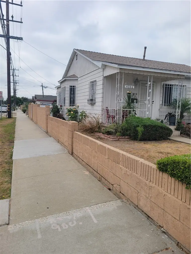 4302 W 133rd, Hawthorne, CA 90250 - #3
