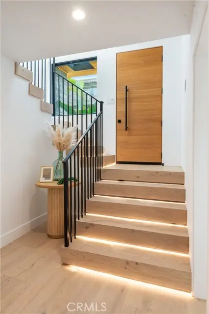 705 2nd Street, Hermosa Beach, CA 90254 - Image #3