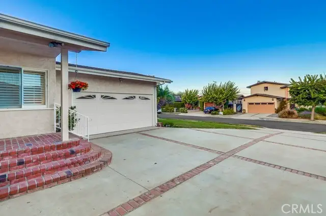 303 N Trotwood Avenue, San Pedro, CA 90732 - Image #3