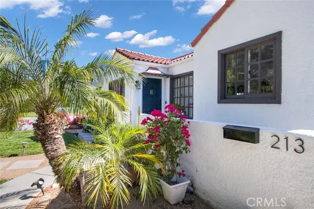 211 N Frederic Street, Burbank, CA 91505 - Image #2